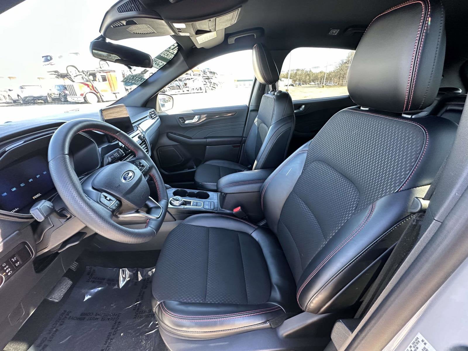 2025 Ford Escape ST-Line Select