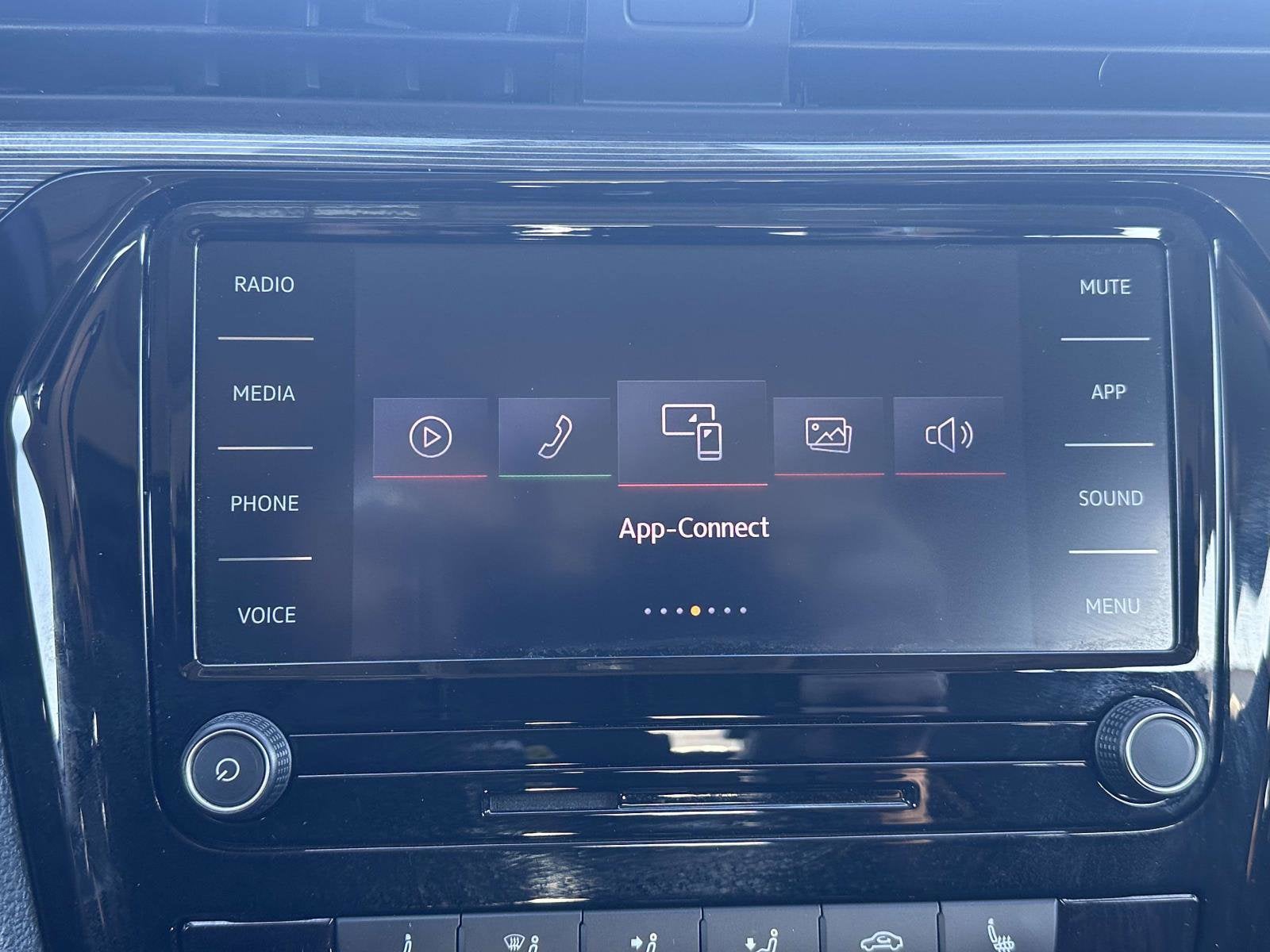 2020 Volkswagen Passat 2.0T R-Line