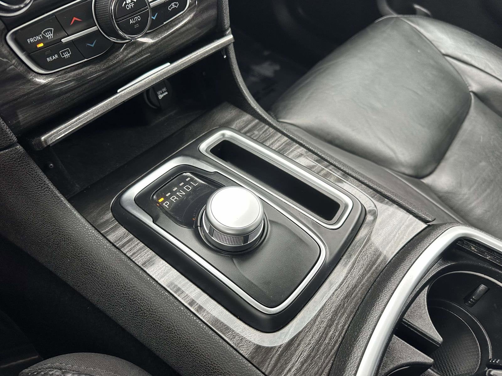 2019 Chrysler 300 Touring L