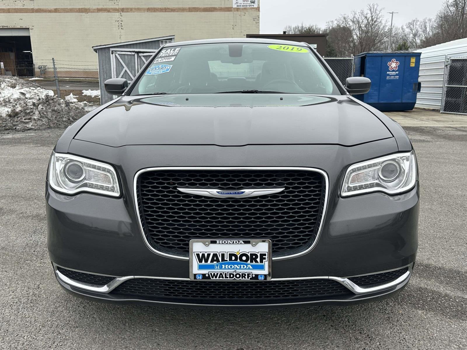 2019 Chrysler 300 Touring L