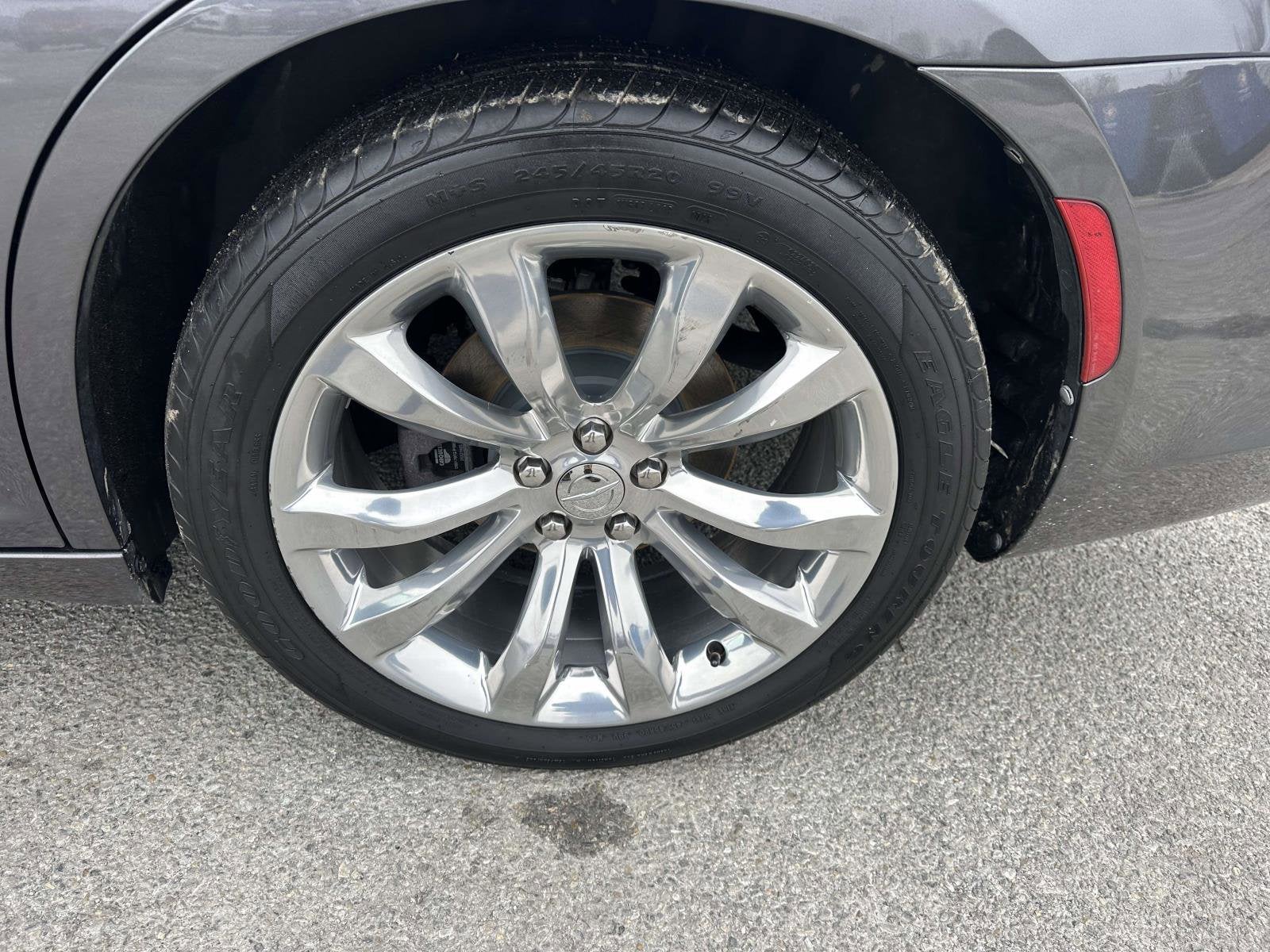 2019 Chrysler 300 Touring L