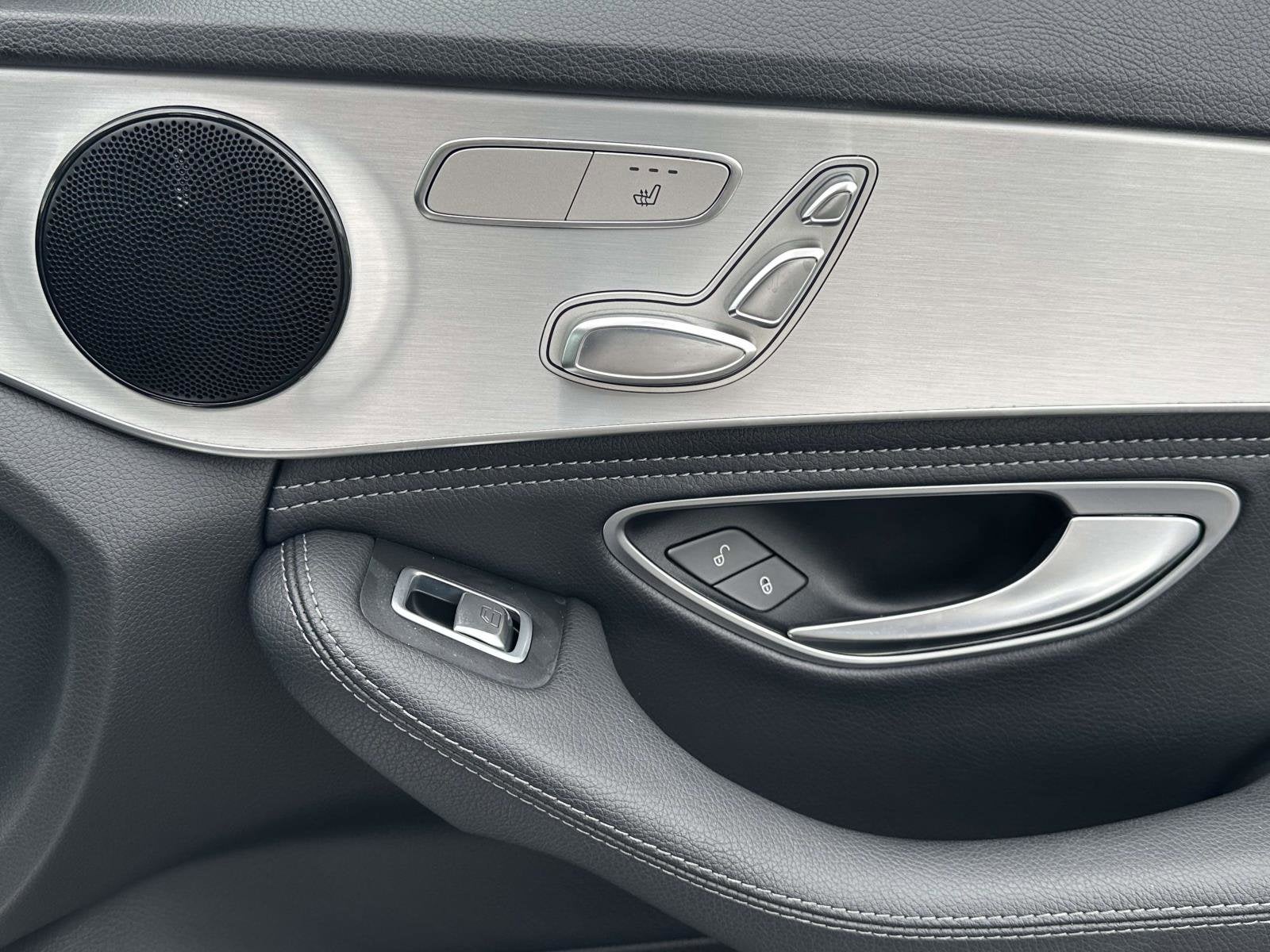 2016 Mercedes-Benz C-Class C 300