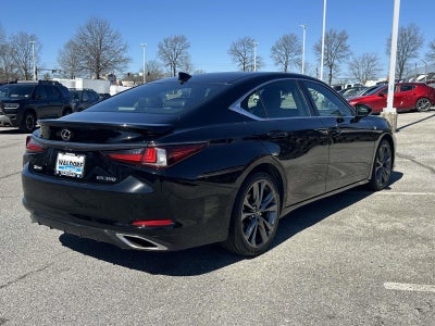 2019 Lexus ES 