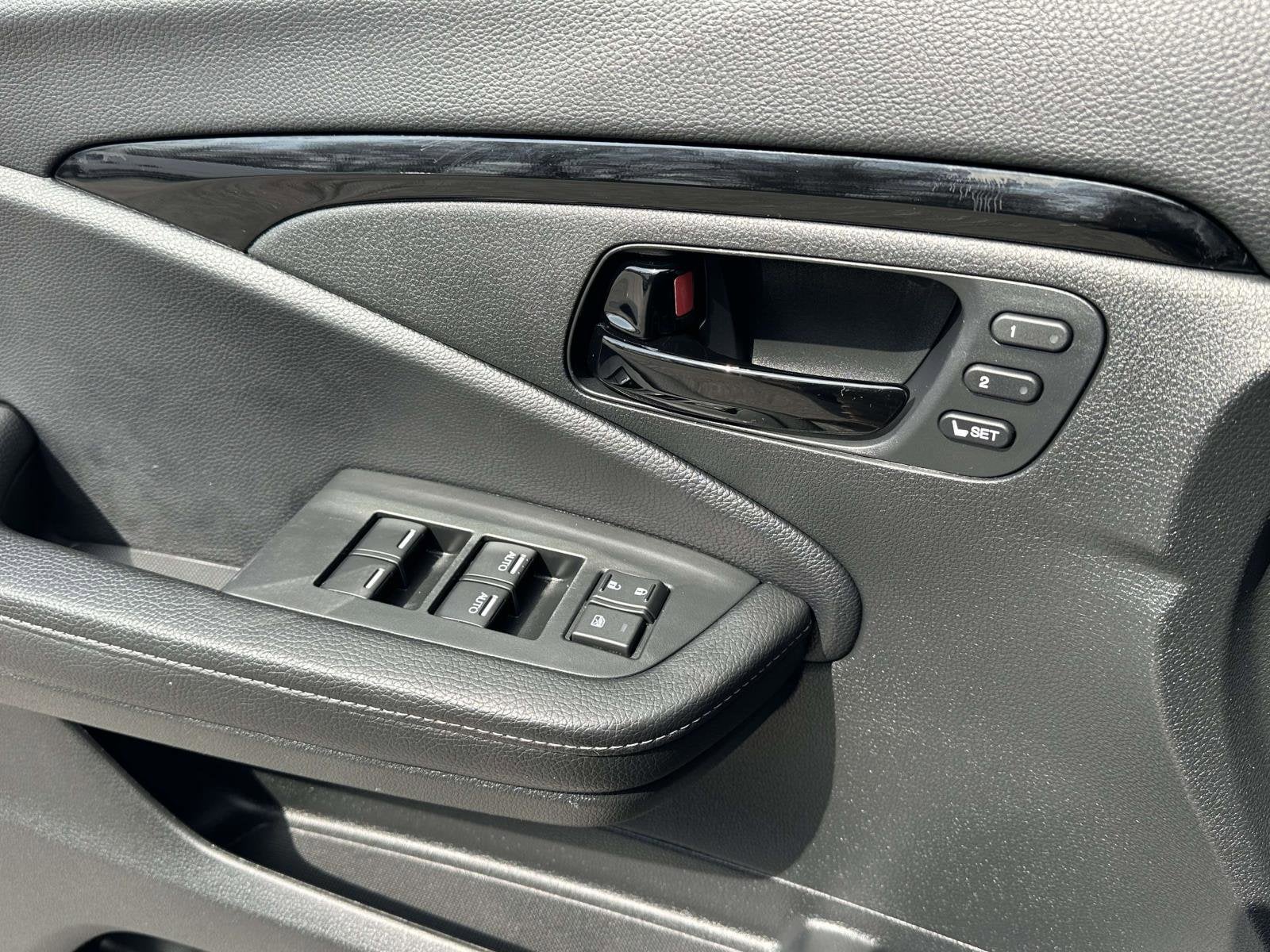 2023 Honda Passport Elite