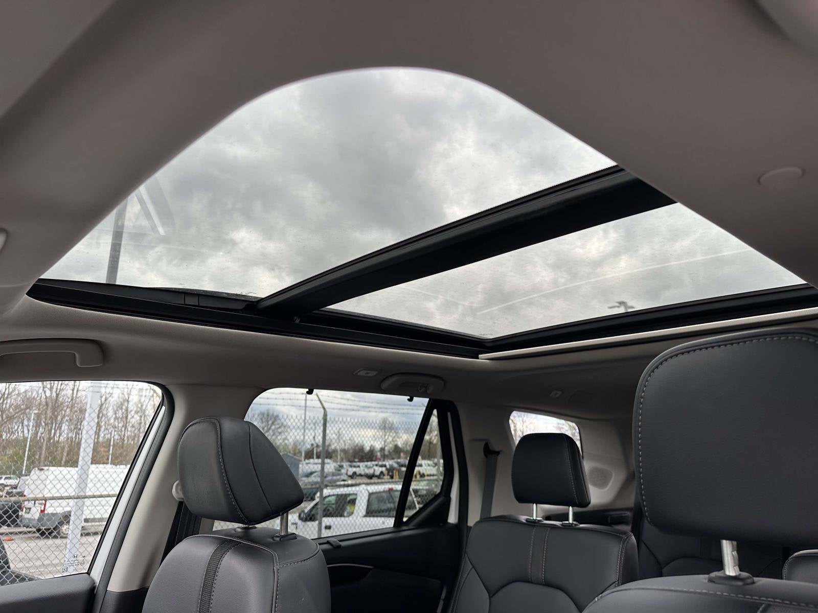 2023 Honda Pilot Touring