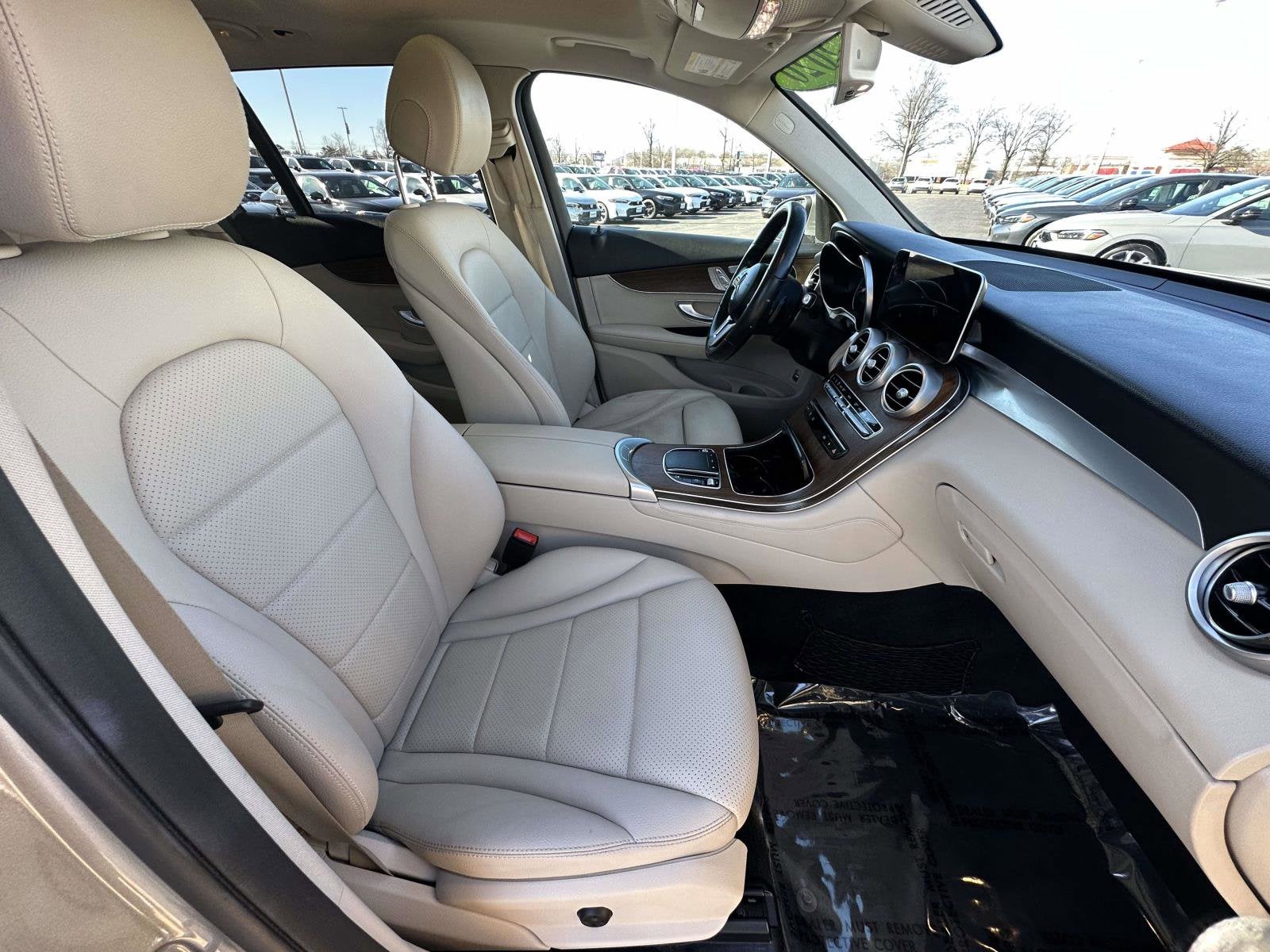 2020 Mercedes-Benz GLC GLC 300