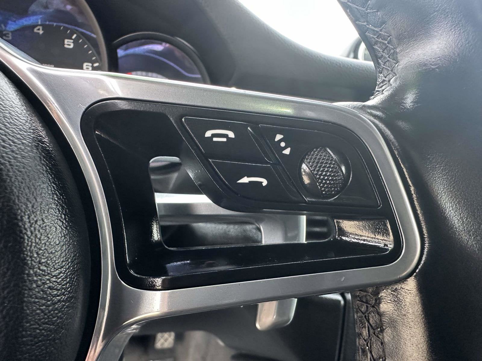 2018 Porsche Macan Base