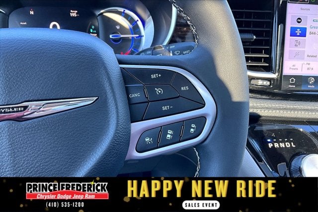 2023 Chrysler Pacifica Hybrid Limited