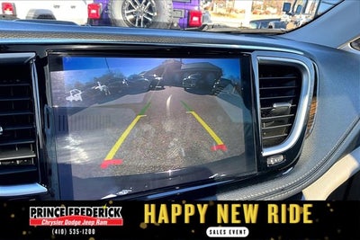 2023 Chrysler Pacifica Hybrid Limited