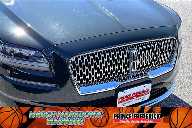 2022 Lincoln Nautilus Reserve