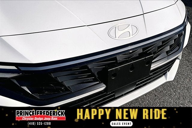 2025 Hyundai Elantra Hybrid Limited