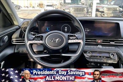 2022 Hyundai Elantra Limited