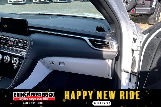 2023 Genesis G70 2.0T