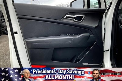 2023 Kia Sportage LX