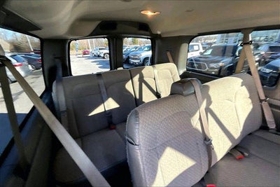 2018 Chevrolet Express Passenger LT
