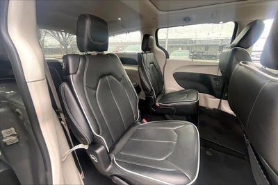 2022 Chrysler Pacifica Limited