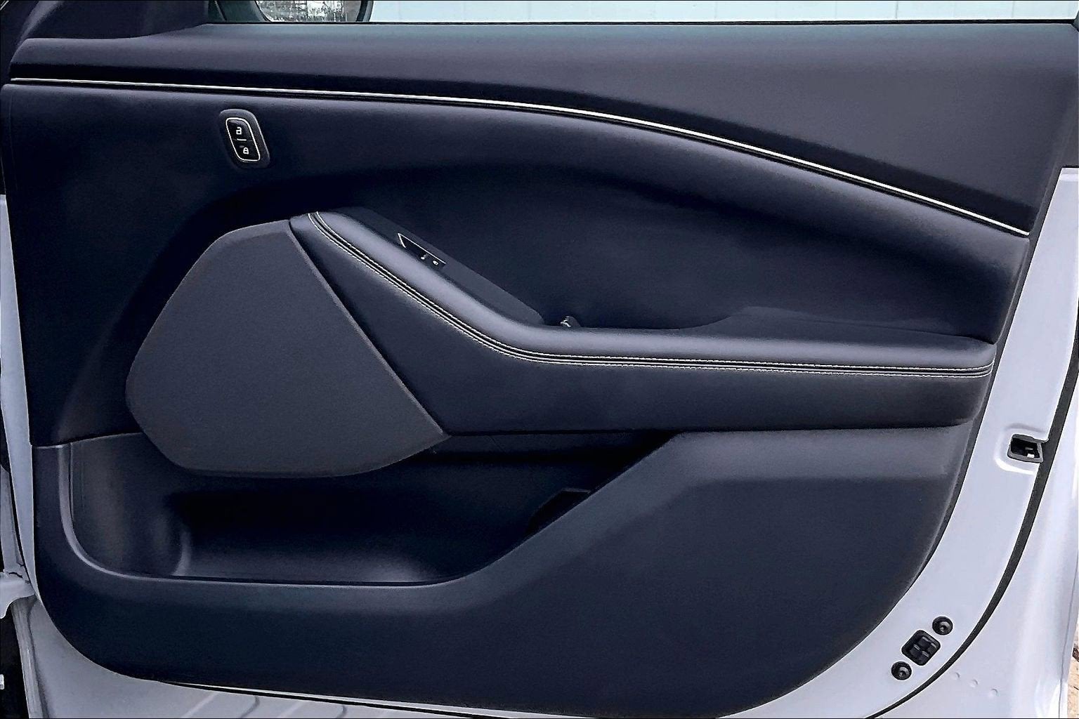 2023 Ford Mustang Mach-E Select