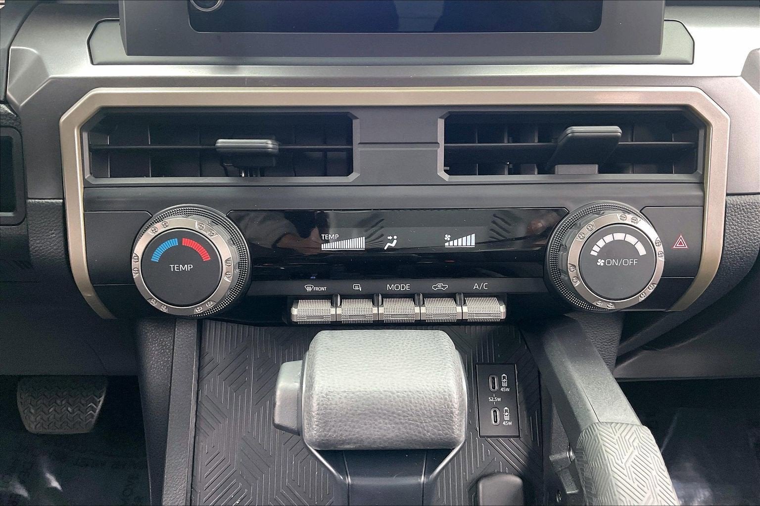 2025 Toyota Tacoma 4WD SR5