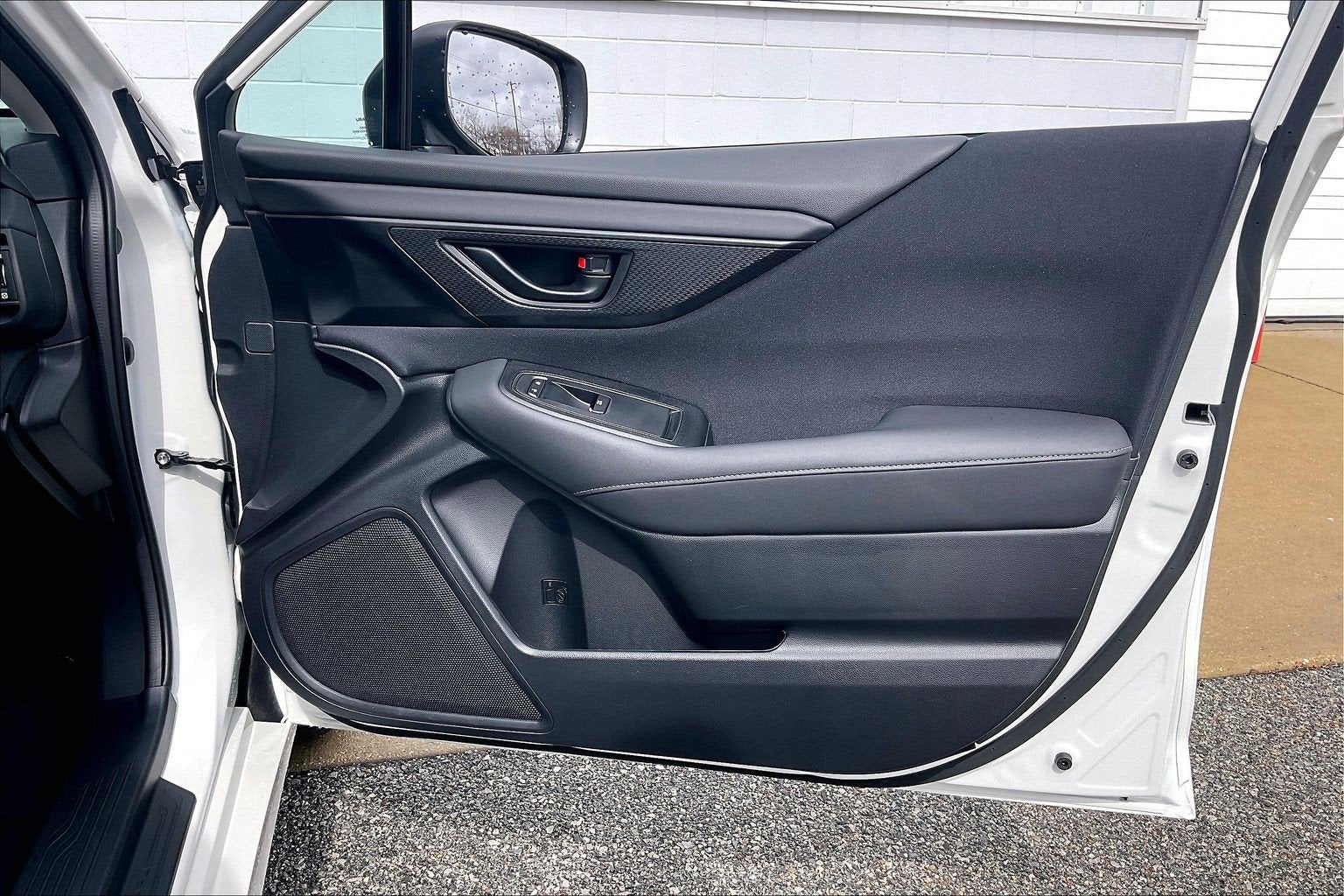 2025 Subaru Legacy Base