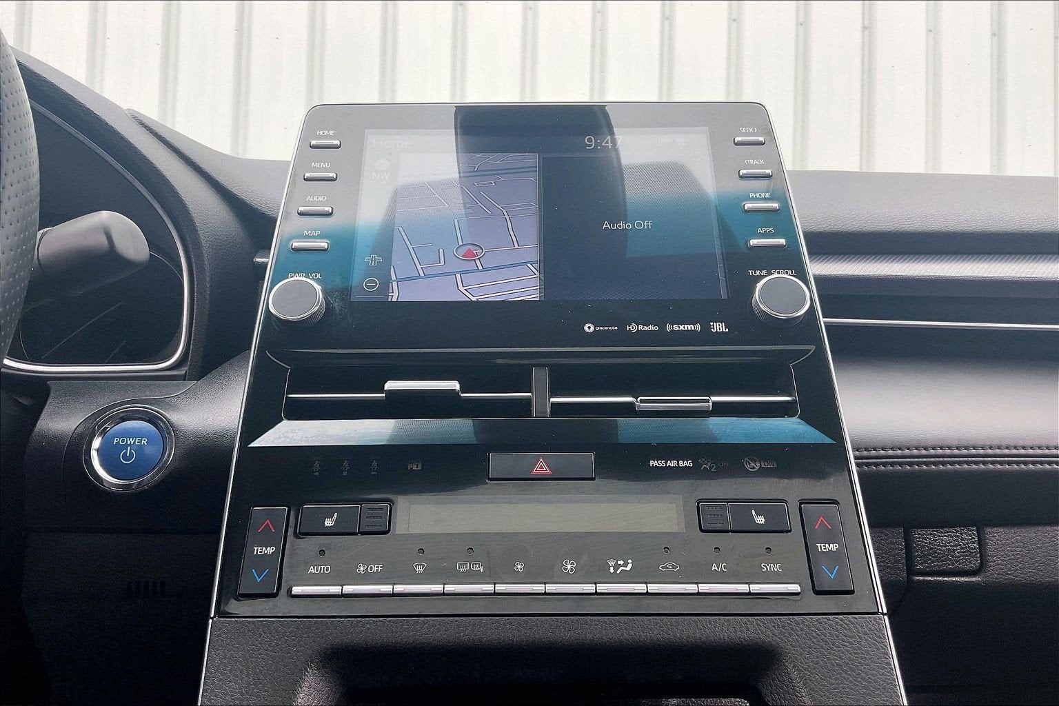 2022 Toyota Avalon Hybrid XSE Nightshade