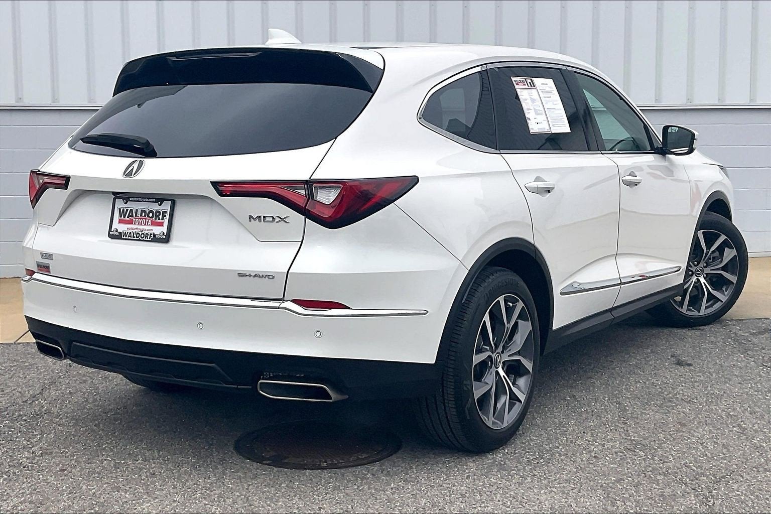 2023 Acura MDX w/Technology Package