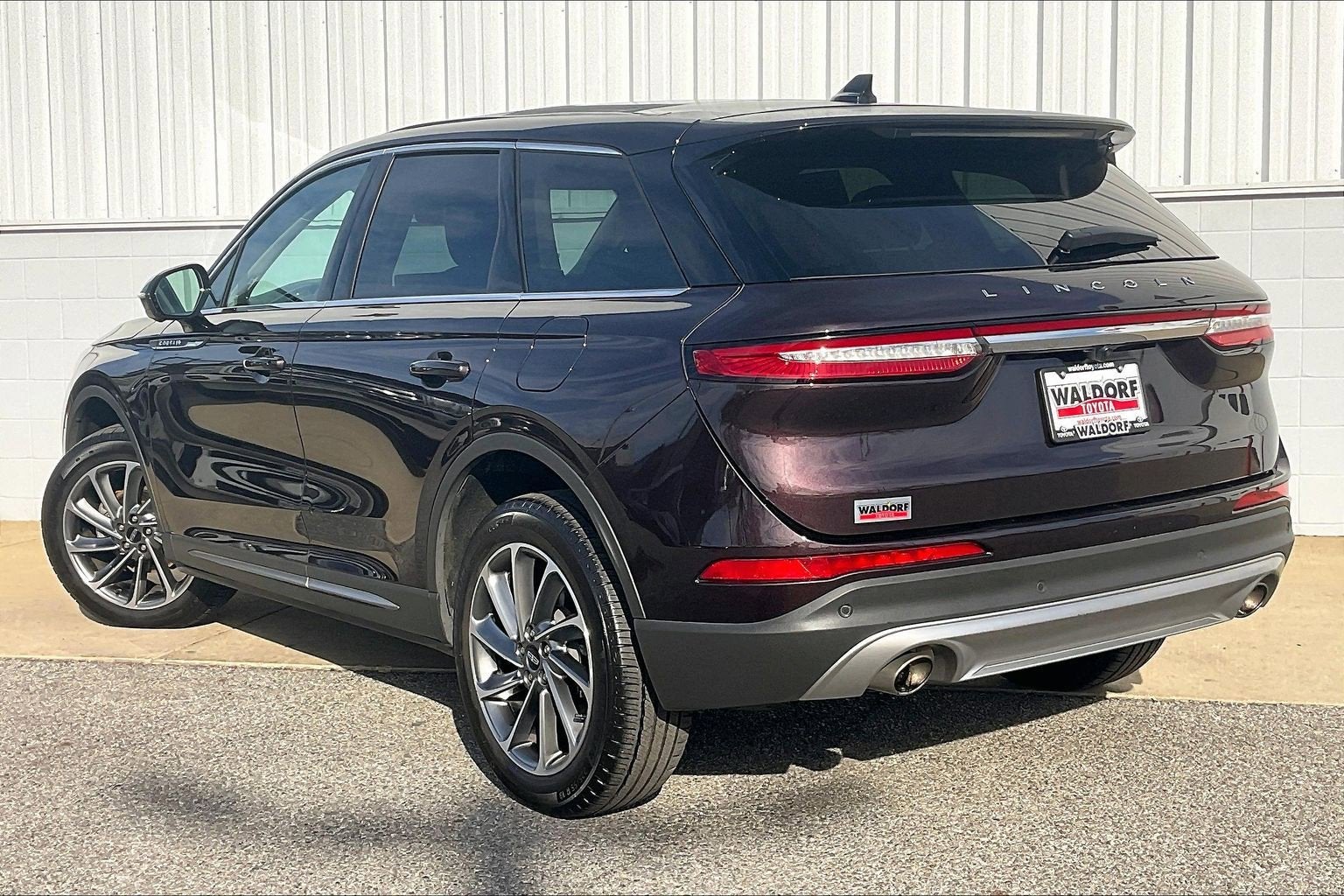 2023 Lincoln Corsair Standard