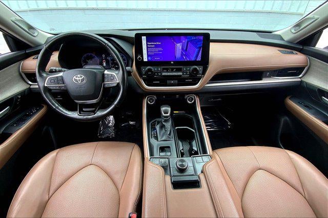 2024 Toyota Grand Highlander Platinum