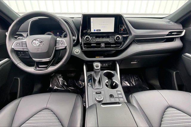 2025 Toyota Highlander XSE