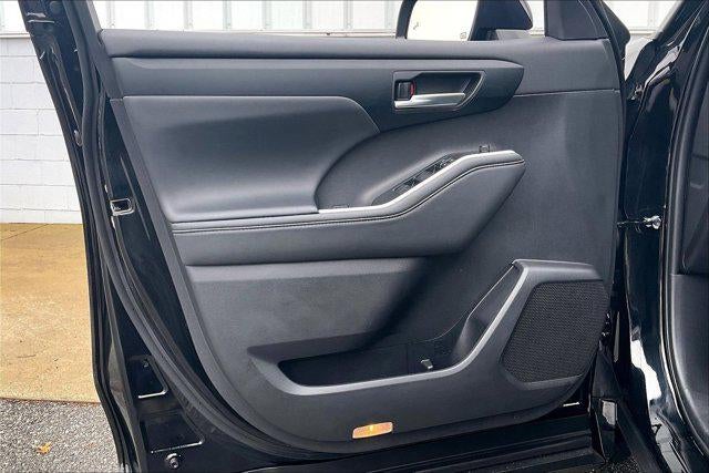 2025 Toyota Highlander XSE