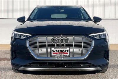 2019 Audi e-tron Prestige