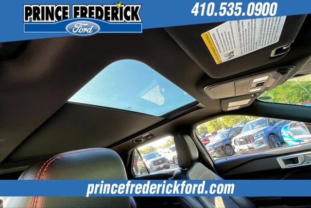 2022 Ford Explorer ST-Line