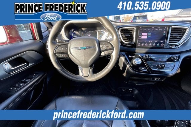 2020 Chrysler Pacifica Hybrid Touring L