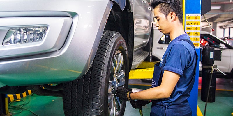 Find Tire Repair Shop near Me